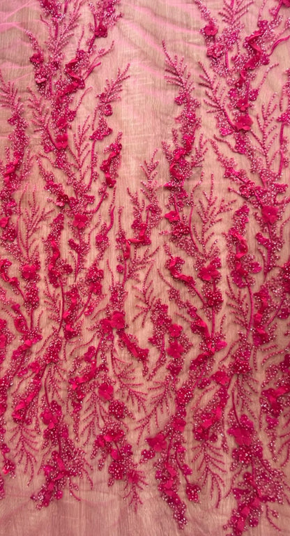 Tul Bordado con Flores en Relieve, Mostacilla y Pedrería